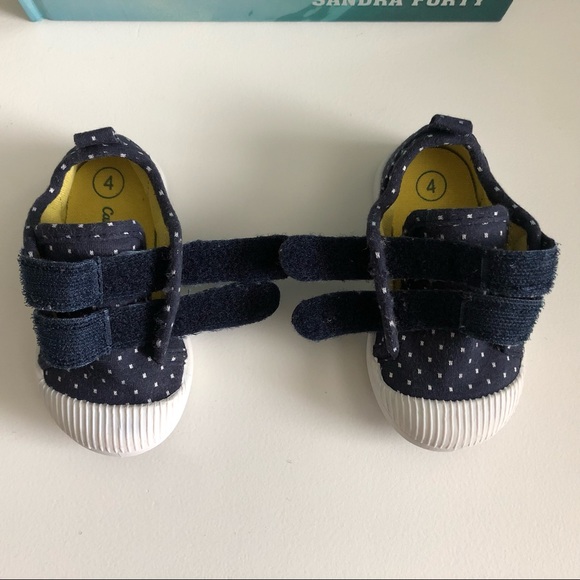 ☀️ Cat & Jack Velcro Shoes ☀️ - Picture 4 of 5